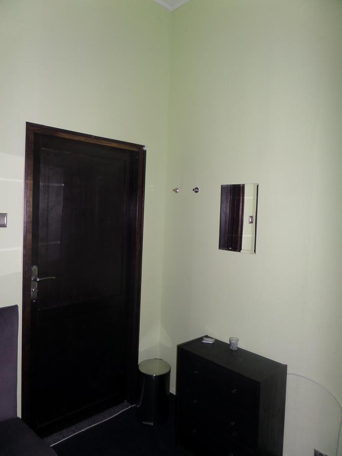 Incepcja 33 Hostel Wrocław Buitenkant foto